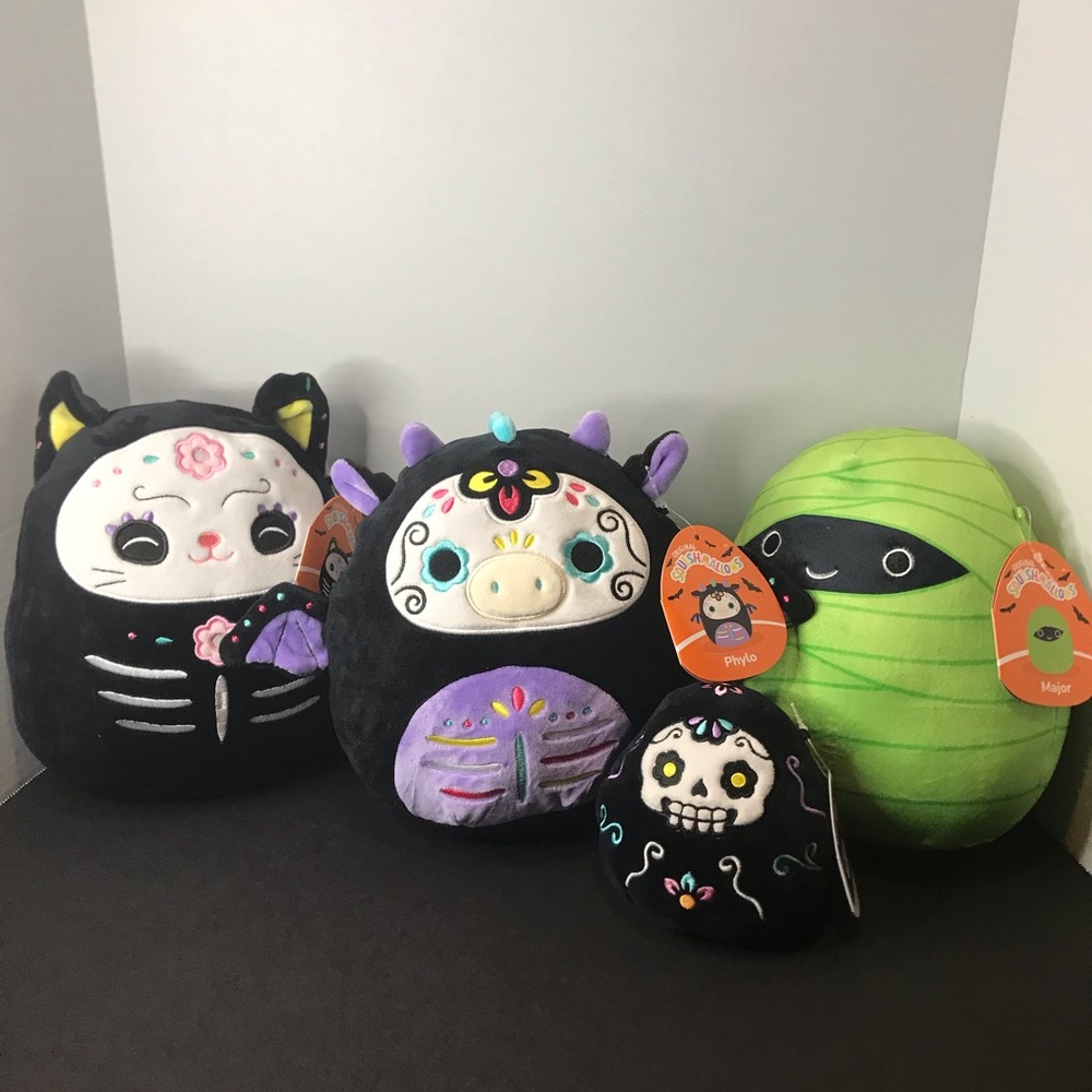 Squishmallow Bundle Halloween day of the dead sugar skulls